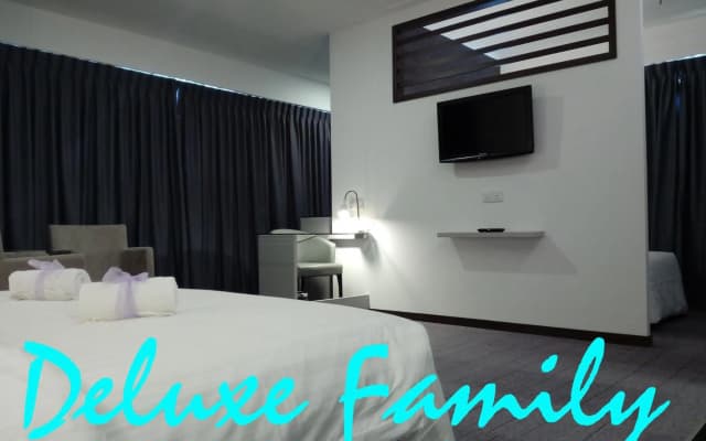 Muar Traders Hotel - photo 5