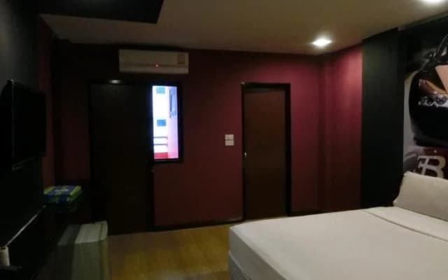 Newyork Suite Hotel - photo 2