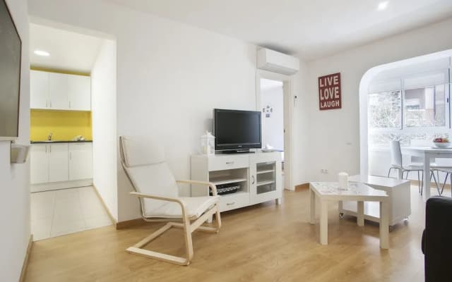 BBarcelona Family Flat - photo 4