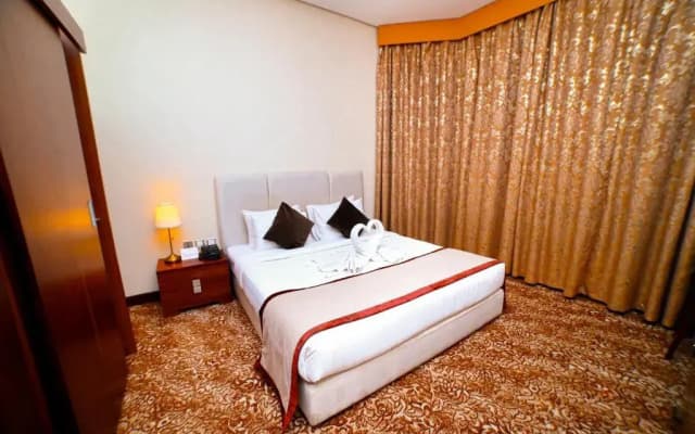 Green Garden Hotel - photo 5