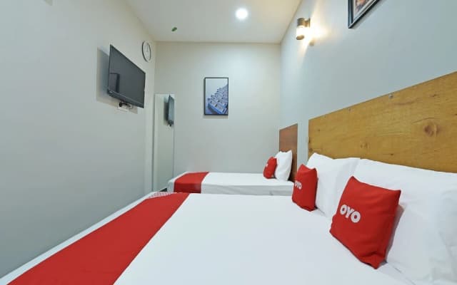 Super OYO Capital O 90687 Rs Hotel - photo 2