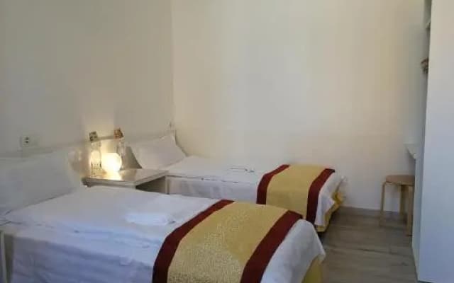Florian Hostel - photo 3