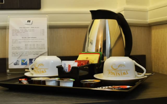 Hotel Artis - photo 3