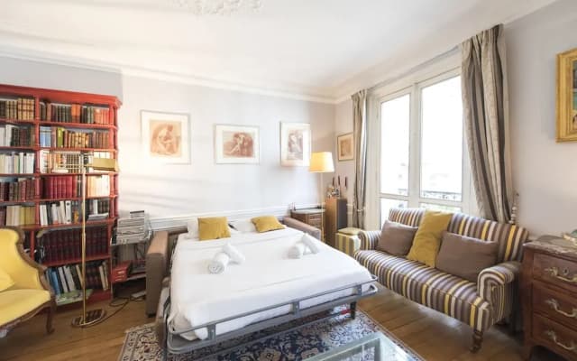 French-style Allure in Saint-Germain des Pres - photo 4