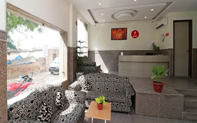 OYO 12754 Hotel The Best - photo 2