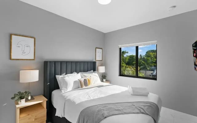 Brown House - photo 2