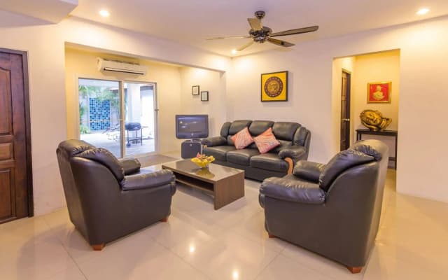 Villa Waree 5 minutes from City and Beach - photo 2
