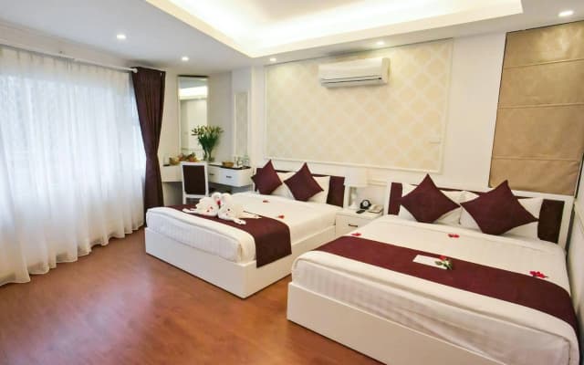 Splendora Hotel - photo 2