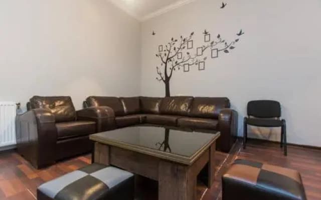 Big Whale Guesthouse - photo 2