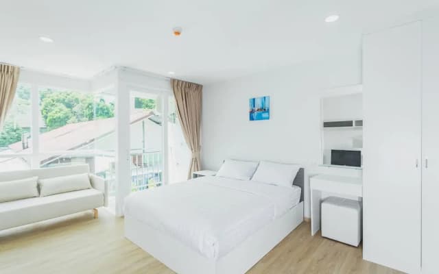 Condo in Kata in Ozone - Unit A506 - photo 2