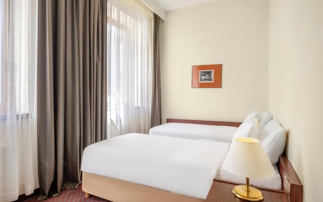 Danubius Hotel Hungaria City Center - photo 5