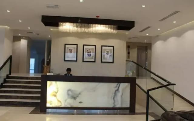 Emirates Springs Hotel Apartments - photo 4