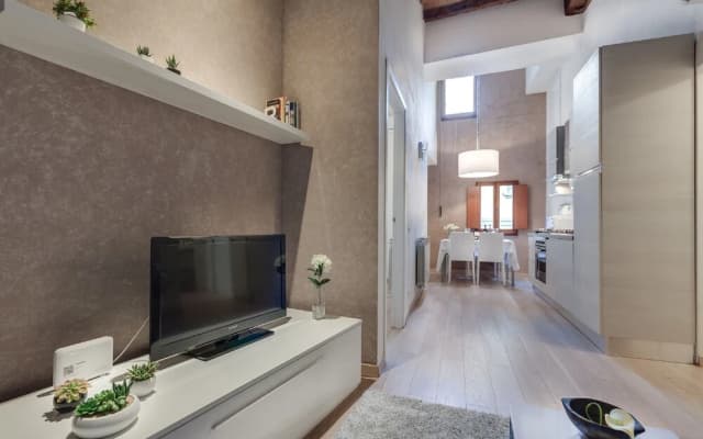 Uffizi-Ponte Vecchio Apartment - photo 2
