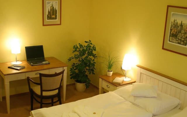 Dolce Villa Hotel - photo 5