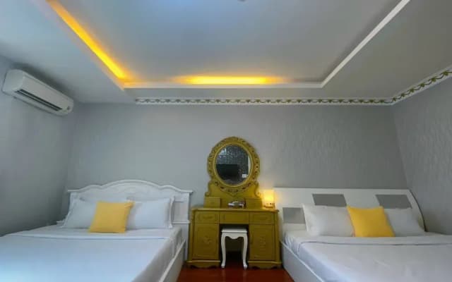 Crowne Bui Vien Hotel - photo 5