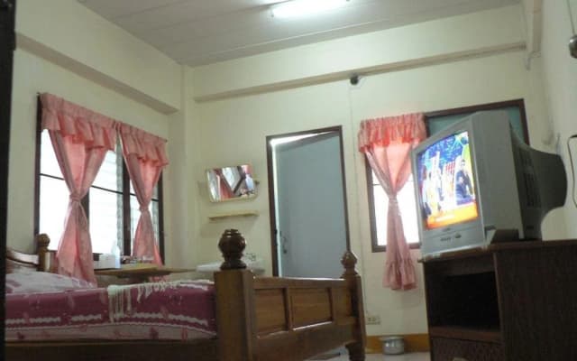 Akekachat Mansion - photo 3