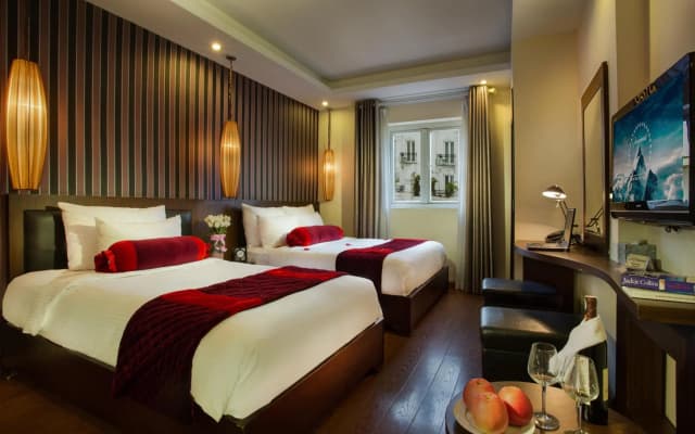 Golden Art Hotel - photo 2