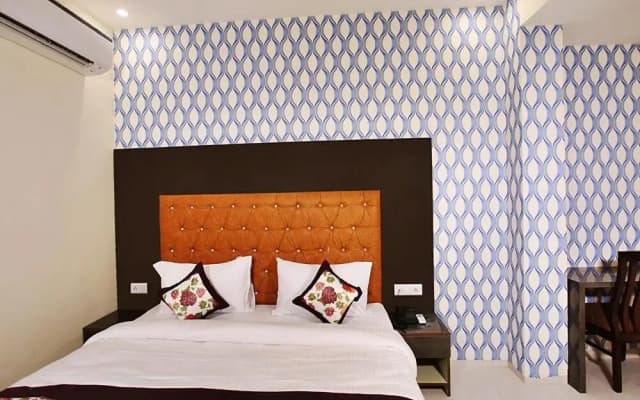 Hotel Smart Suites - photo 3
