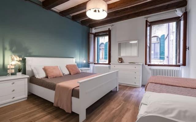Dorsoduro Suite 1241 by Wonderful Italy - photo 2