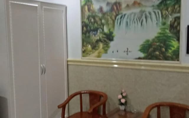 Duc Long Hotel - photo 3