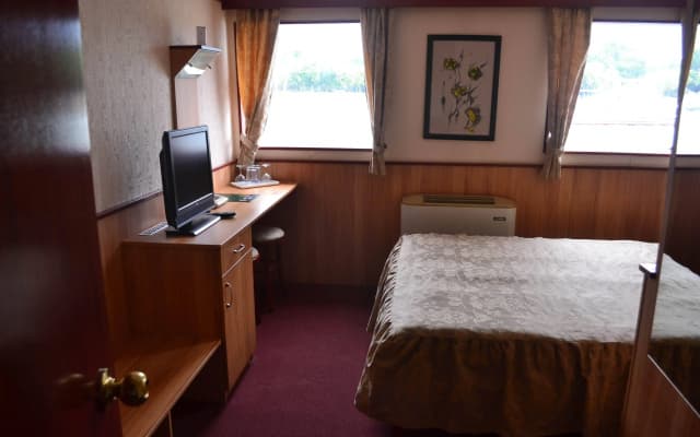 Fortuna Boat Hotel - photo 5