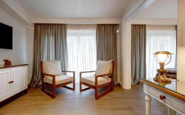 David Mikadze's Guest House - photo 3