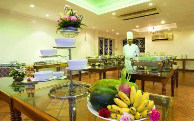 Chancery Saigon - photo 3