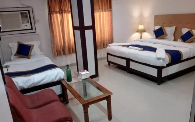 Hotel Shyam Palace - photo 5