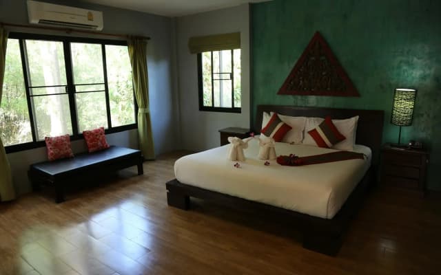 Cocoville Phuket Resort - photo 5
