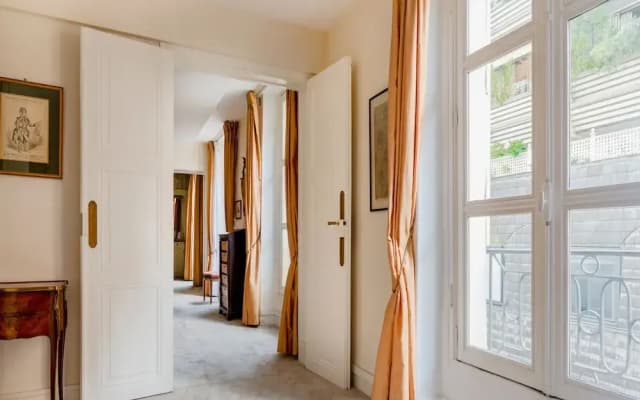 Saint-Germain Prestige Residence - photo 2
