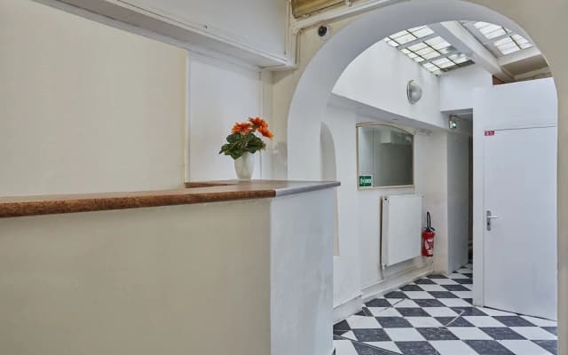 Hotel Petit Vix - photo 2