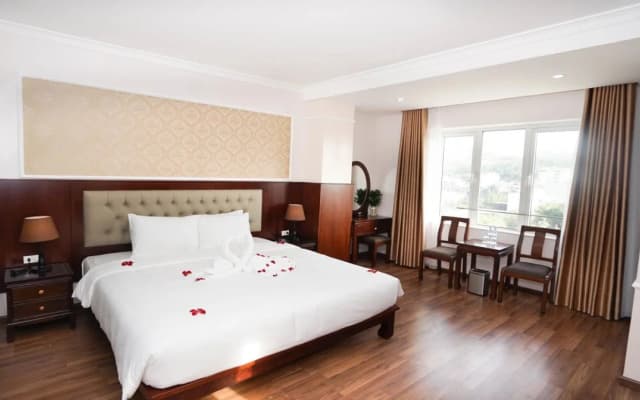 SeaStar Hotel Ha Long - photo 5