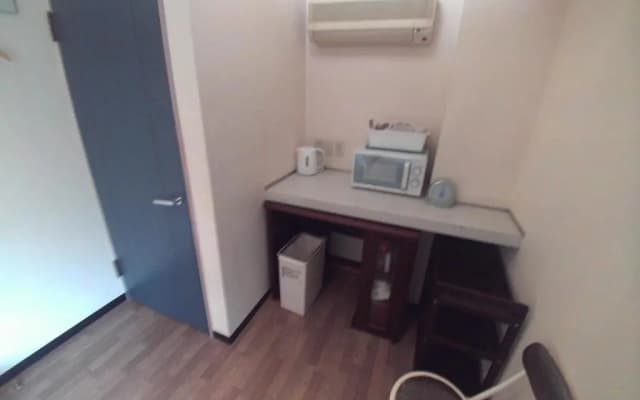 Miki Hall Akabane - photo 5