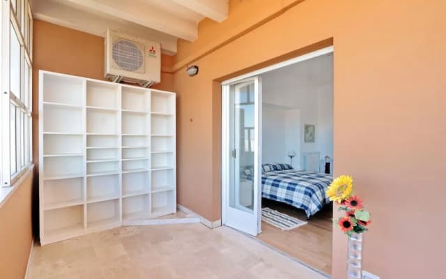 Salaria Apartment - photo 2