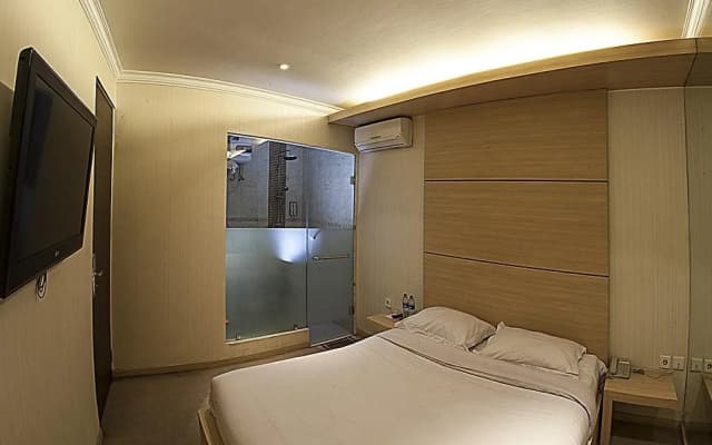 Hin's Hotel - photo 4