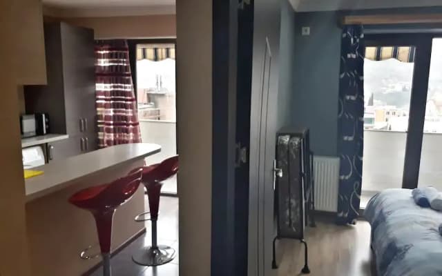 Avlabari City View Apartment - photo 2