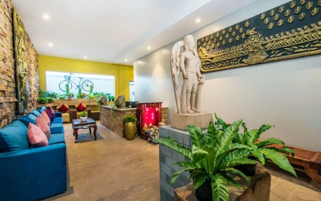 Samnak Lounge - photo 2
