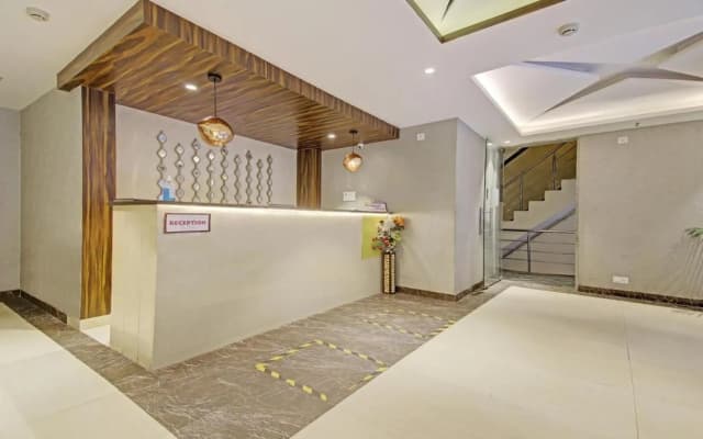 Treebo Trend Anvi Hotels Mahipalpur - photo 2