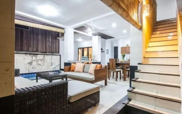 SMV . 5-BR · 5BR Pool Prime Area Walk to Beach N Shops Legian - photo 2