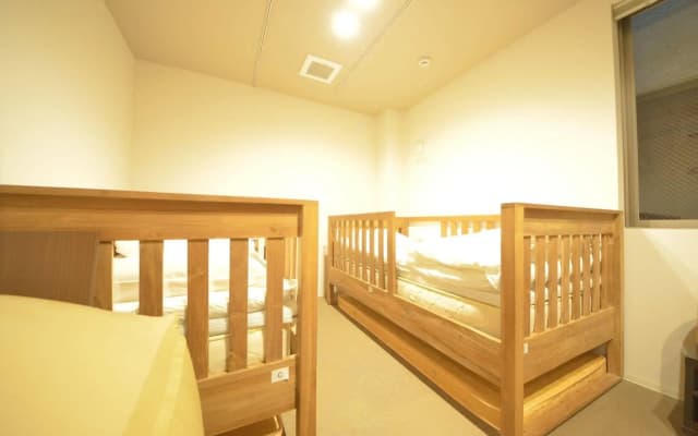 YADOKARI 难波旅舍(Yadokari Namba Hostel) - photo 2
