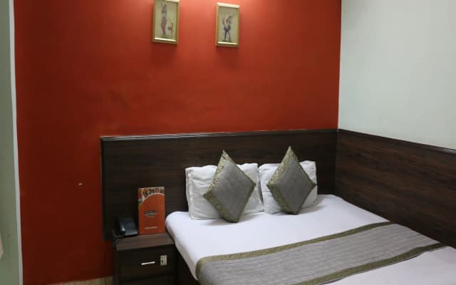 Hotel Prince Palace Deluxe - photo 2