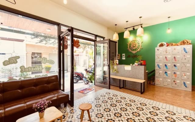 L hostel - photo 2