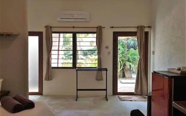 Fern House Retreat - photo 2
