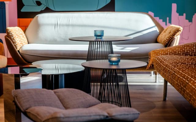 Motel One Berlin-Potsdamer Platz - photo 2