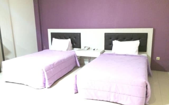 Pax Hotel Jakarta - photo 2