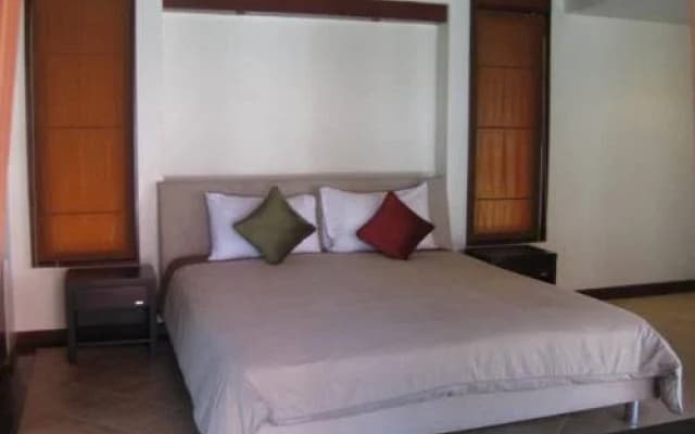 Plumeria Place Residence - photo 2