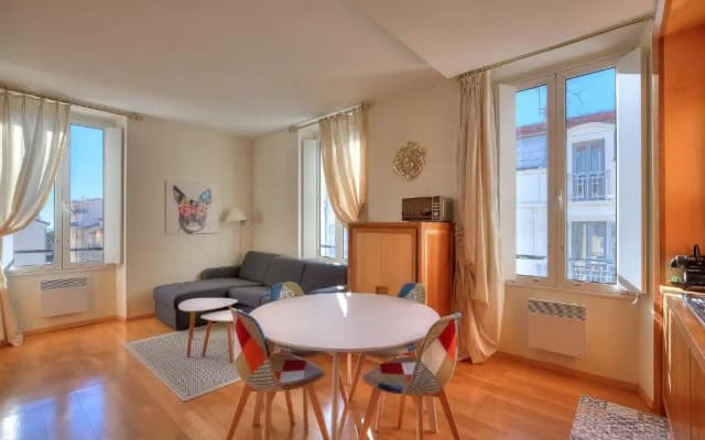 Lumineux Appartement- Carre d'or- Proche mer - photo 2