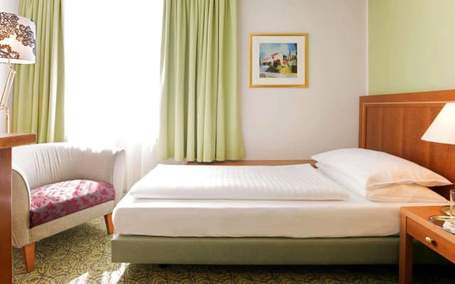 Hotel Mercure Wien Westbahnhof - photo 3