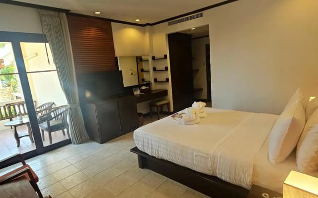 Thai House Beach Resort - photo 3