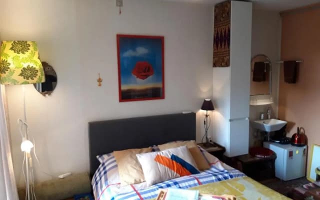 Homey Budget Bedroom - photo 5